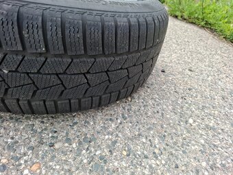 Originál zánovní sada 16" BMW 1er F40 style 517 - 10