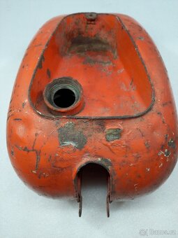 MANET 90 NÁDRŽ ORIGINÁL - 10