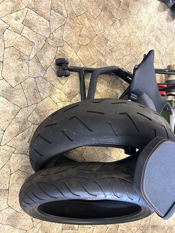 Ktm 1290 superduke r 2017 do provozu 2020 - 10