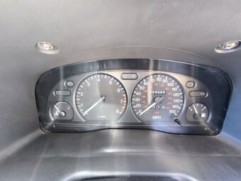 Ford Transit 2.3i, model 2003 - 10