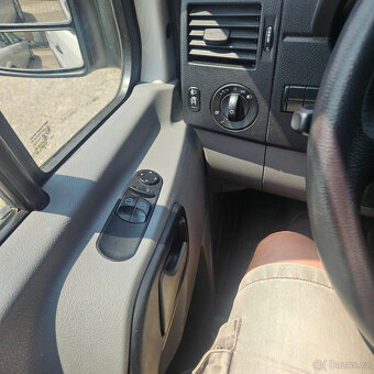 ZAMLUVENO VW CRAFTER 2,0TDI, KLIMA, 100kW - 10