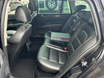 Škoda Superb, 2.0,4X4,ELEGANCE,TAŽNÉ,BIXENON - 10