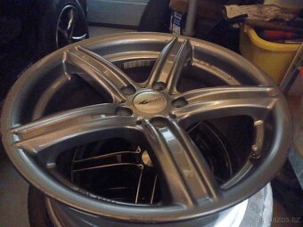 5x120 R18 BMW 8j et 30 BROCK - 10