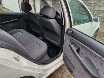 Škoda Fabia combi I 1.4 16V 74kW - 10