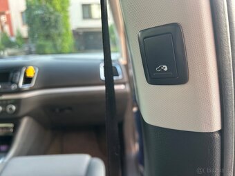 Přidám VW Sharan, 130kw,tažné , BI-Xenon - 10