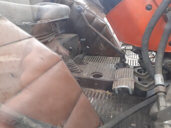 Traktor zetor 7245 s rampovacem a vlekem - 10