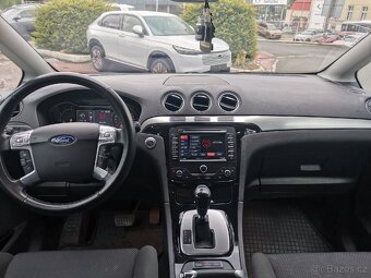 Ford S-max 2,0 TDCi 120kW výborný stav - 10