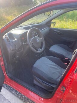 Fiat Punto - 10