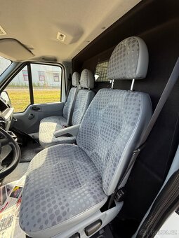 FORD TRANSIT 2.2 TDCI 74 kW, KLIMA, BEZ KOROZE, 3-MÍSTNÉ - 10