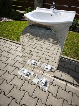 WC kombi s nádržkou a umyvadlo - 10