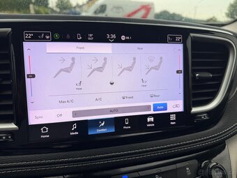 Chrysler pacifica touring L Hybrid 2022 DPH - 10