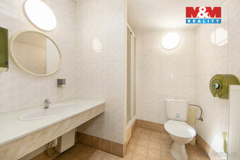 Pronájem kancelářského prostoru, 93 m², Žatec, nám. Svobody - 10