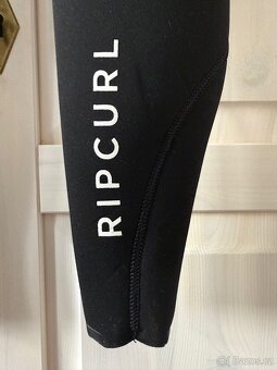 Dámský neopren Rip Curl E Bomb 4/3 mm Z/Free black/gold 4 XS - 10