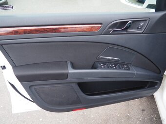 2012 Škoda Superb 2.0 TDI, 125 kW - 10
