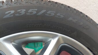 CELOROČNÍ kola s Pirelli 235/55 R19 - 10
