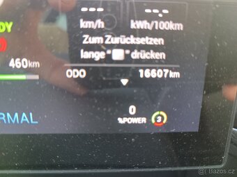Mg4 Comfort elektro auto baterie 64kwh NEHAVAROVANÉ - 10