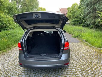 Fiat Freemont 2.0 JTD - 10