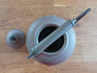 FRANCOUZSKÁ STAROŽITNÁ MOSAZNOMĚDĚNÁ KONVICE RUČNĚ VYROBENÁ - 10