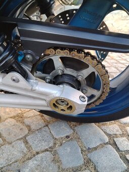 Kawasaki zrx 1200 - 10