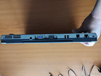 notebook Dell Latitude D630 + nový zdroj, baterie 3hod - 10