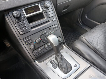 Volvo XC90 2.5T AWD benzín - 10