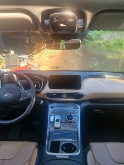 SANTA FE Motor 2,2 CRDi 4×4 147 kW 8DCT odpočet DPH - 10
