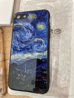 Černý iPhone SE 2020 64GB - 10