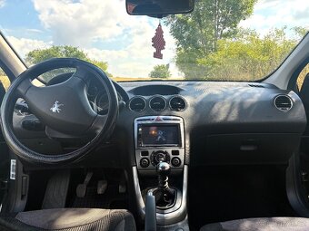 Peugeot 308 1.6 HDi 80 kw, hatchback, STK 08 - 10