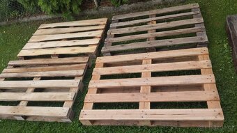 11ks PALET , DŘEVĚNÉ PALETY - Lučina u Žerm.přehrady - 10
