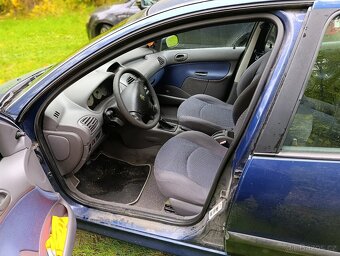 Peugeot 206 1.1 44kW rv. 2004 najeto 211 603 - 10