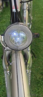 Trekingové kolo - 10