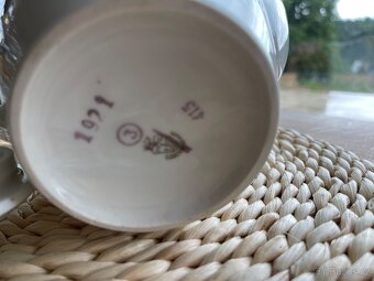 Stará porcelánová konvice - 10
