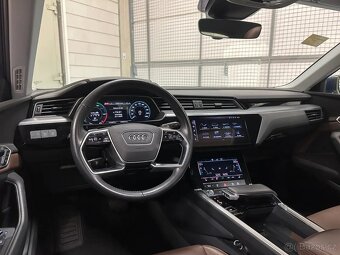 Audi e-tron 55 Quattro Advanced 95 kWh 408hp - 10