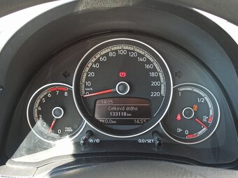 VW UP 1.0i CNG DPH - 10