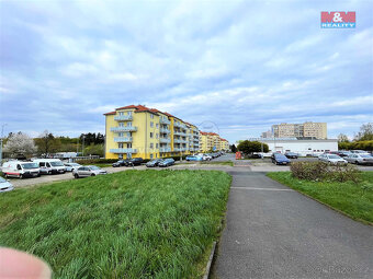 Prodej bytu 1+kk, 33 m², Praha 9, ul. Boloňská - 10