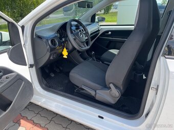 Volkswagen UP 2020 1.maj. 39 tis km 48kw spotřeba 4,5l - 10