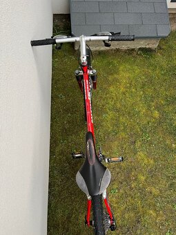 Horké kolo AUTHOR Versus SUPER STAV - 10