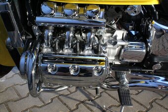 Honda F6C Valkyrie GL 1500 C TOP STAV - 10