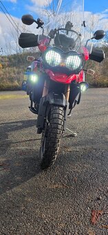 TRIUMPH 1200 EXPLORER - 10