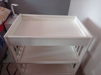 Dětská postýlka a přebalovací stůl, bílá - 10