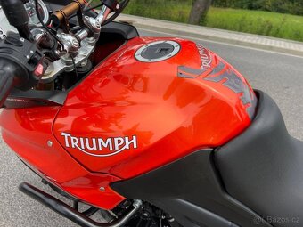 Triumph Tiger 1050 - 10