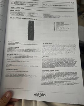 Lednička značky Whirlpool - 10