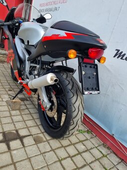 Aprilia RS 125 - 10