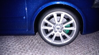 1:18 skoda octavia Rs - 10