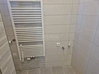 Pronájem bytu 3+1, 84 m2, balkon, sklep, Sluhy - 10