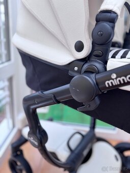 Bílý kočárek Mima Xari all in one - 10