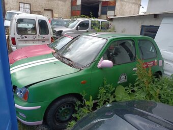 2x Nissan Micra (1993,2002) - 10