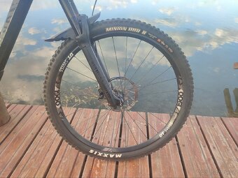 Prodám celoodpružené enduro XL Canyon Strive CF - 10