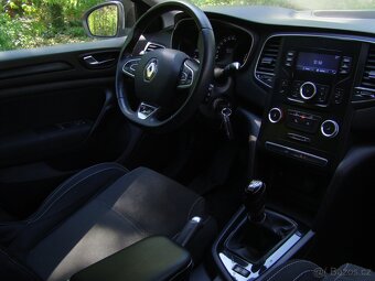 Renault Mégane 1.5dCi ČR KLIMA 188300 km - 10