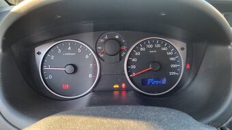 Hyundai i20 1.2 LPG 63kW rv.2013 NOVÁ STK - 10